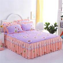Load image into Gallery viewer, Romantic Bed Skirt Non-slip Fitted Sheet Cover Bedspread Chiffon Bed Sheet for Wedding Decoration Bed Cover with Elastic Band